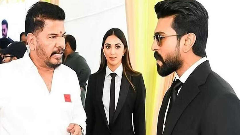 மீண்டும் 7 அதிசயங்களை கையில் எடுத்த ஷங்கர்.. ராம்சரணுக்காக இந்த முறை காட்டும் வித்தியாசம்