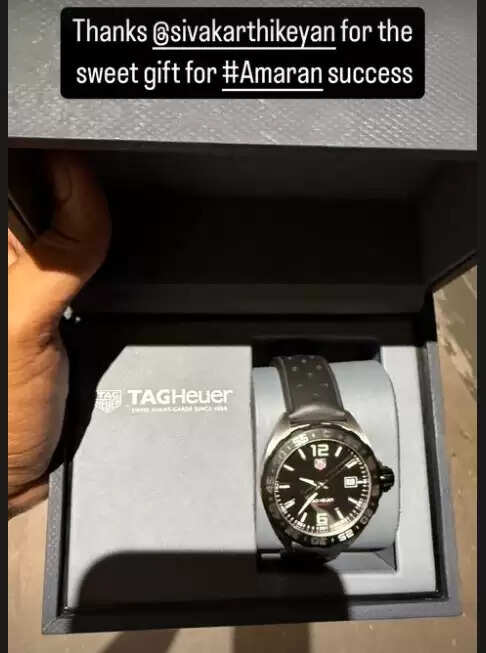 ஜிவி பிரகாஷுக்கு TAG HEUER வாட்சை பரிசளித்த SK.. லட்சத்தில் விலை, இவ்வளவு விஷயம் இருக்கா இதுல!