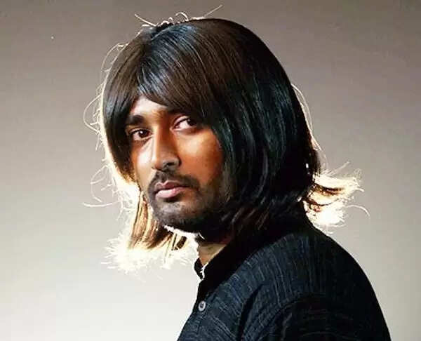 ரொமான்டிக் ஹீரோவாக இருந்து வில்லனாக மாறிய 10 நடிகர்கள்.. சாக்லேட் பாய் நடிகர்களை கொடூரமாக காட்டிய மிஸ்கின்