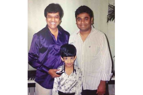 vivek-and-his-son-with-ar-rahman-cinemapettai