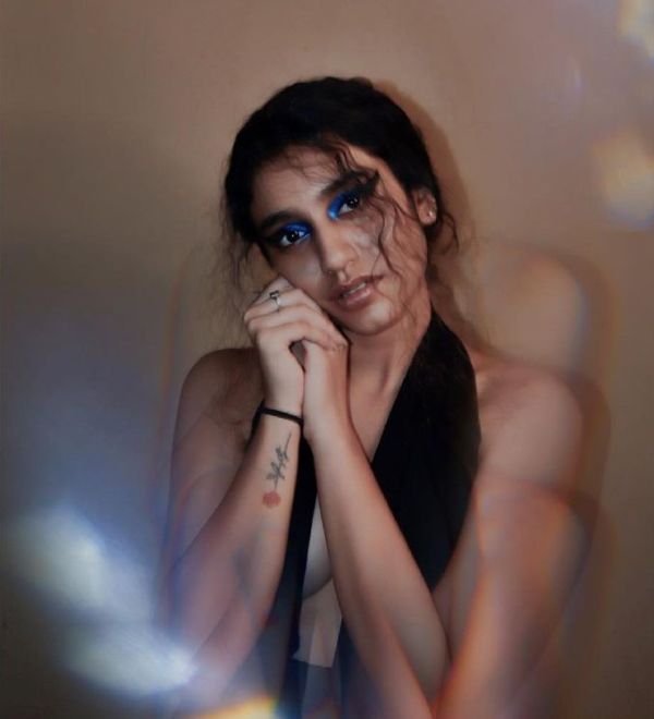 priya-prakash-varrier-cinemapettai