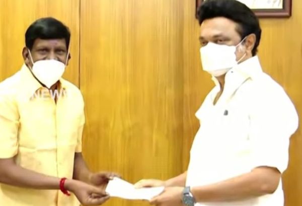 Vadivel1-Cinemapettai.jpg