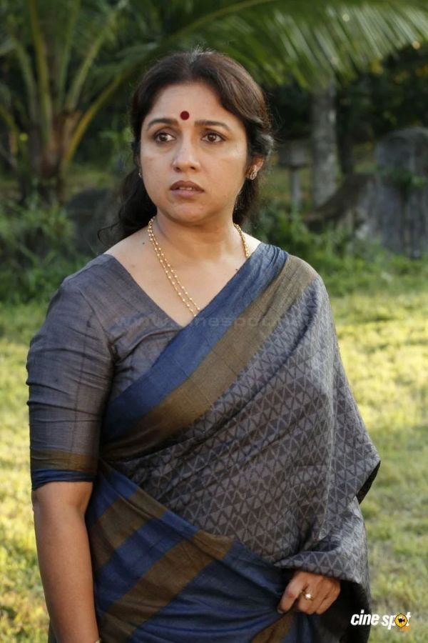 revathi-cinemapettai