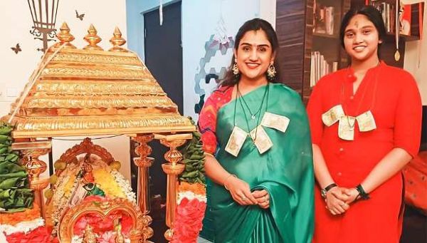 vanitha-cinemapettai