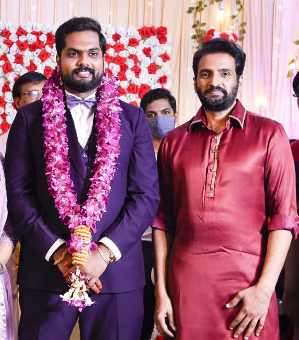 santhanam-karthikyogi-cinemapettai