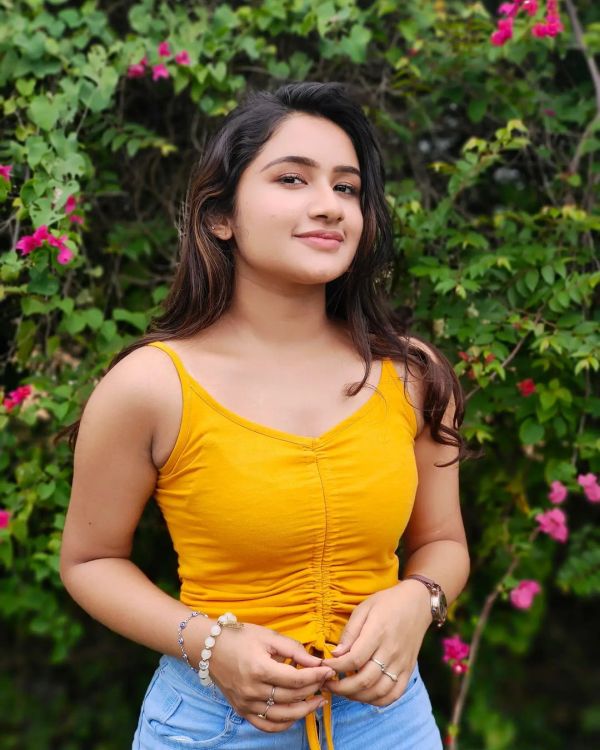 raveena