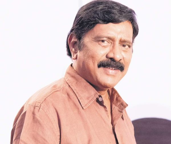 rv udayakumar