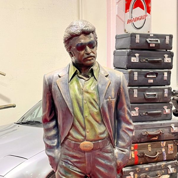 rajini-statue