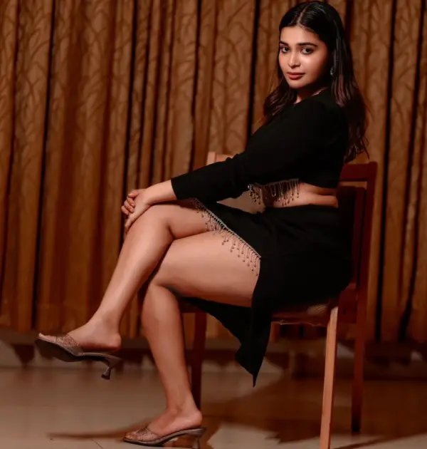 dharsha gupta