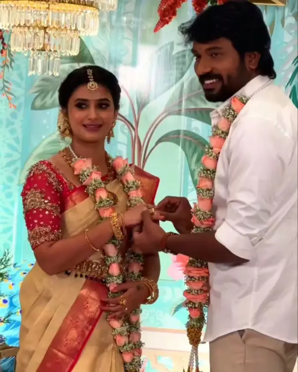 vetri-vasanth-engagemen