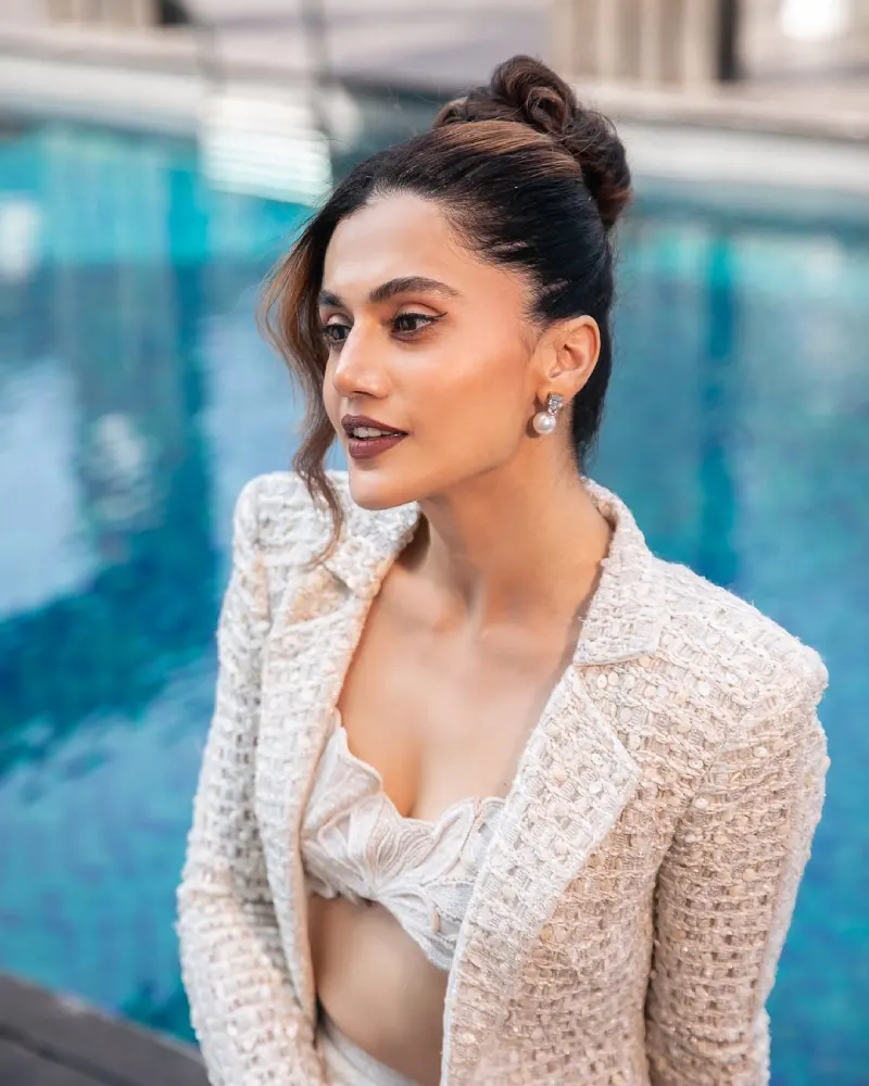 taapsee-pannu-3